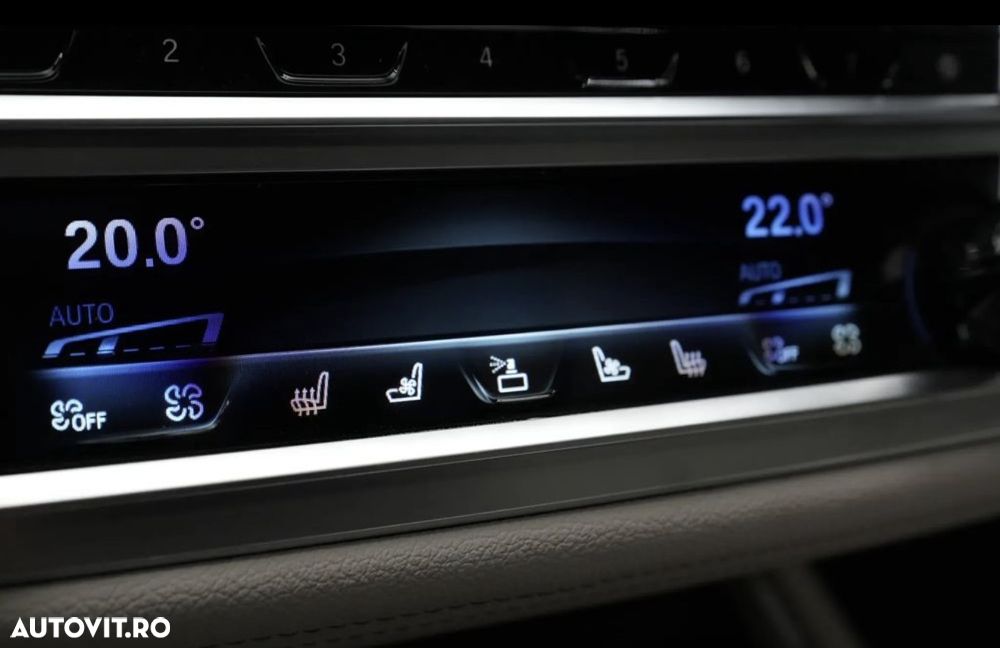 BMW Seria 7 740Li - 20