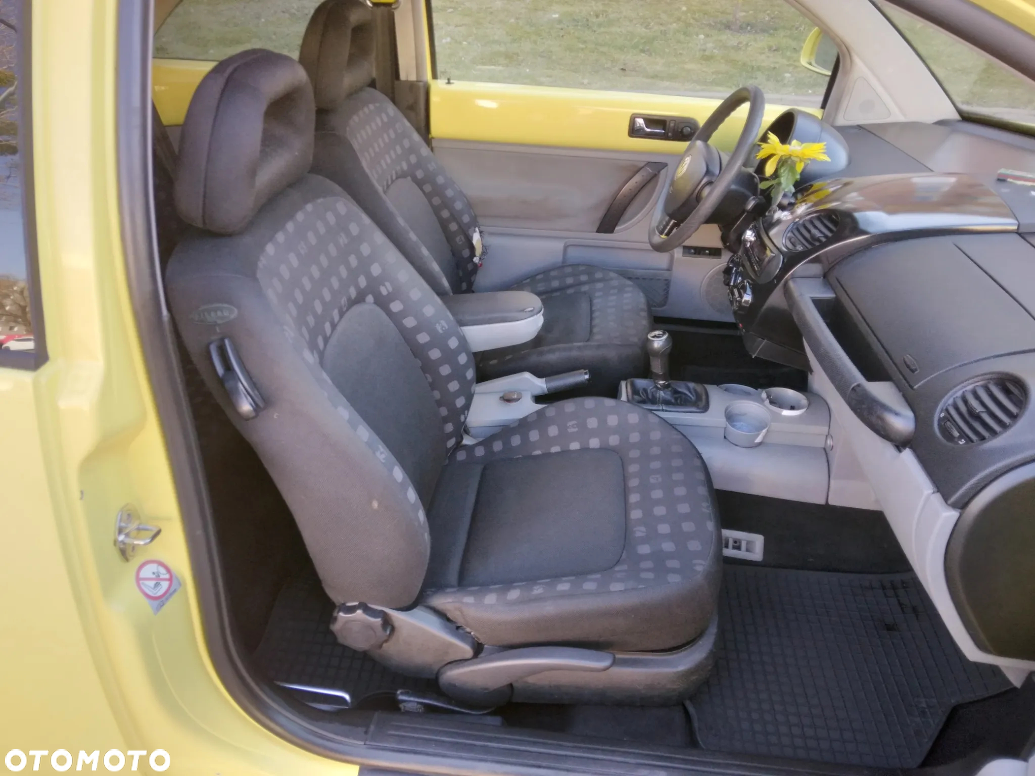 Volkswagen New Beetle 1.9 TDI - 9