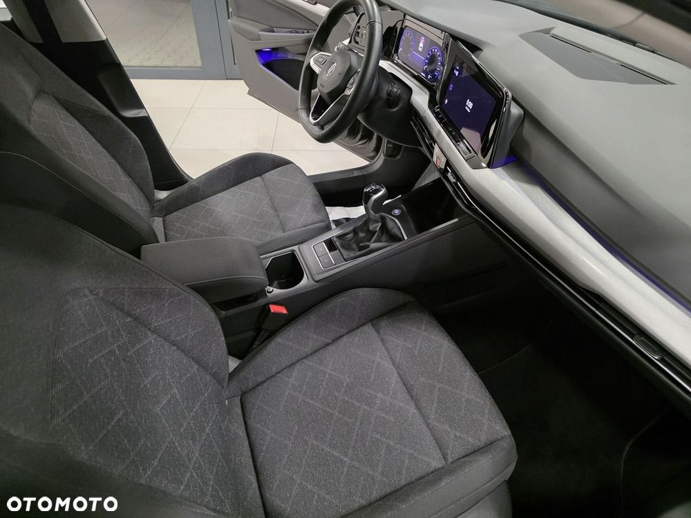 Volkswagen Golf 1.5 TSI Special Edition - 20