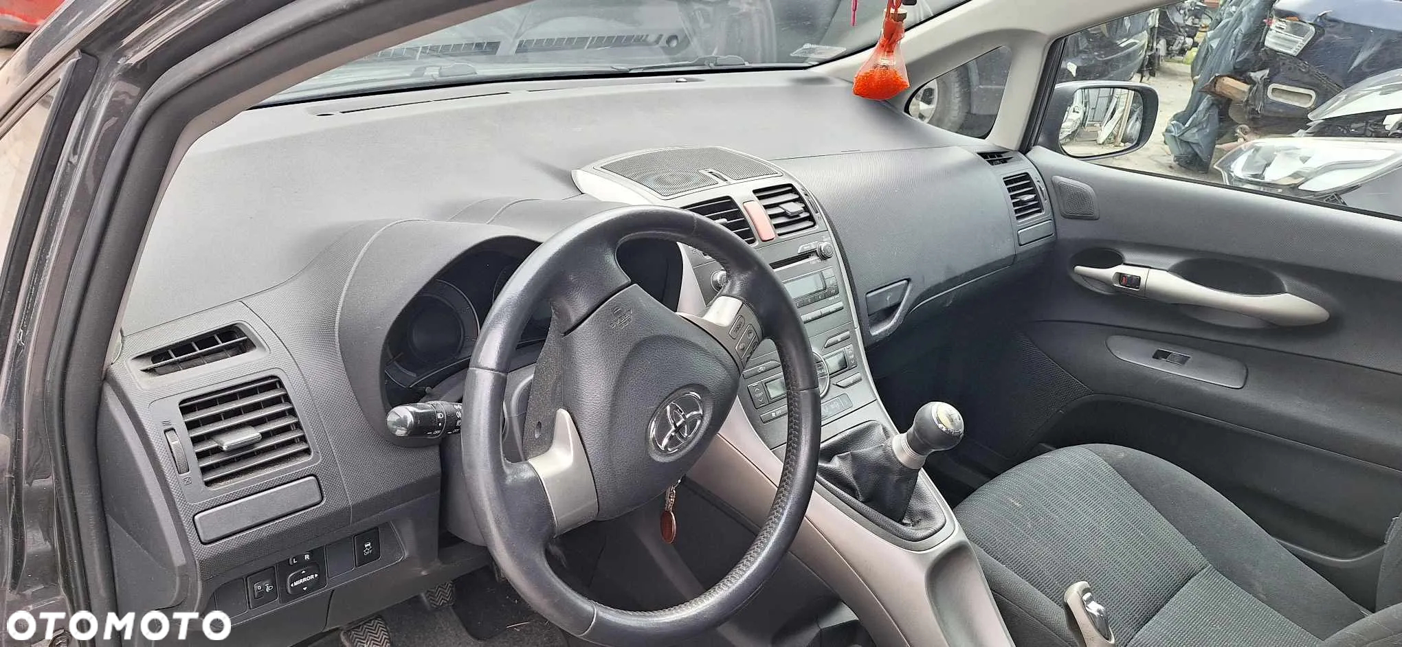 Toyota auris I 1,4 d4d 90km chłodnica intercooler - 7