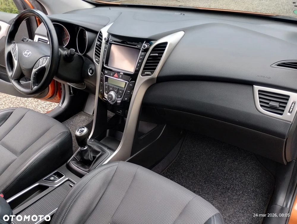 Hyundai i30 blue Kombi 1.6 GDi Trend - 34