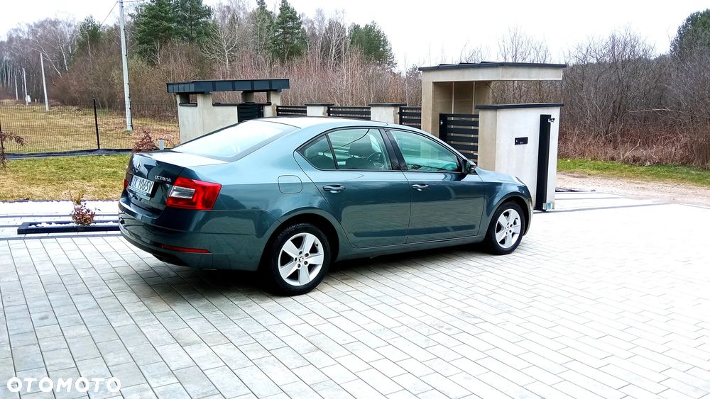 Skoda Octavia 1.6 TDI Ambition - 13