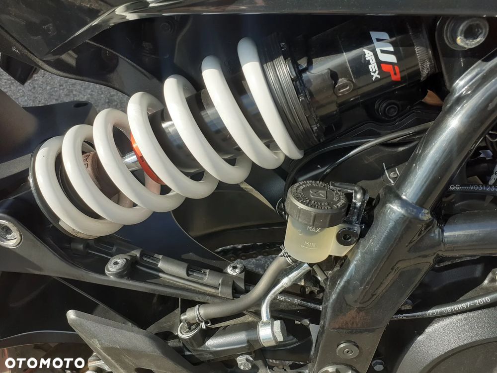 KTM Duke 125 - 28
