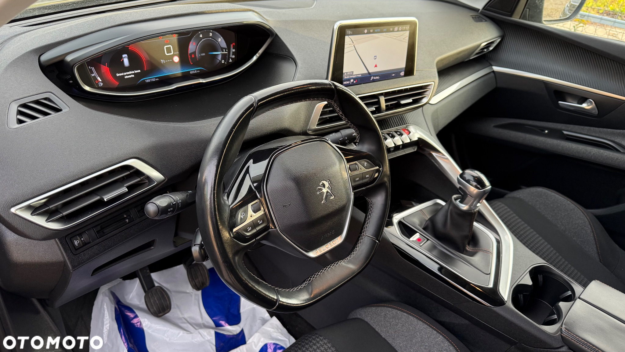 Peugeot 3008 1.6 BlueHDi Active S&S - 5
