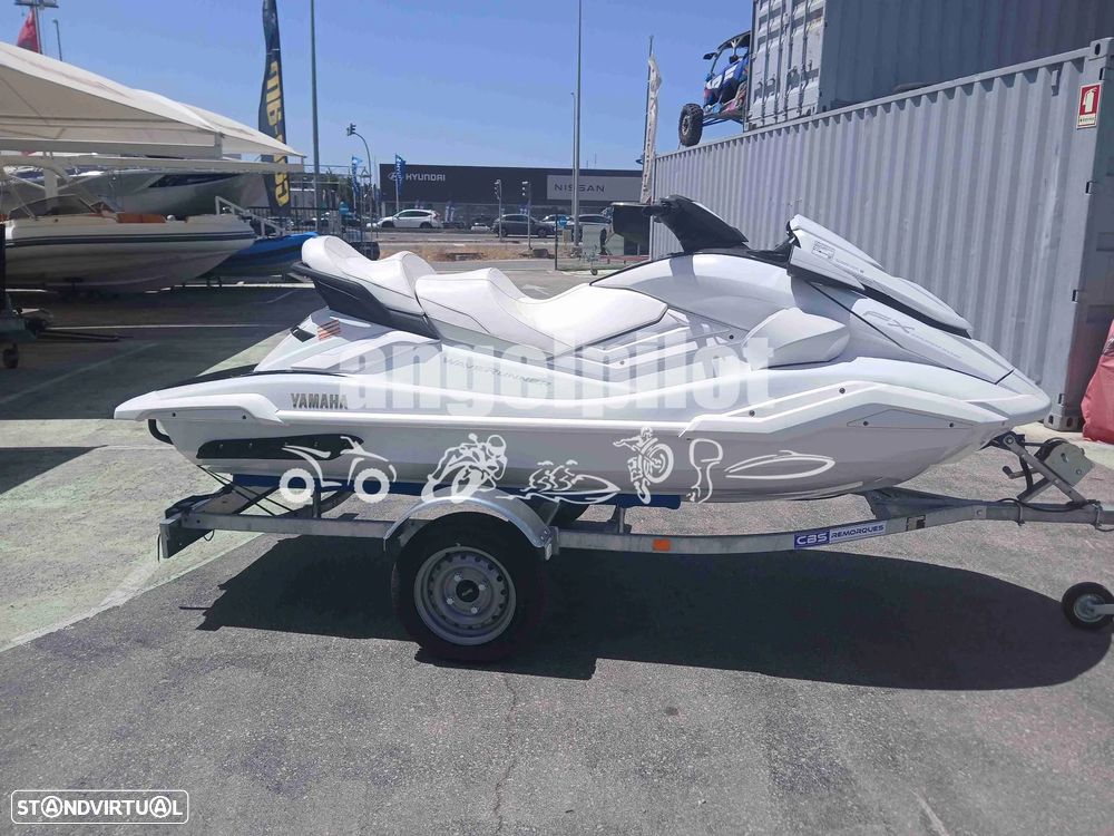 Yamaha FX Cruiser SVHO - 2