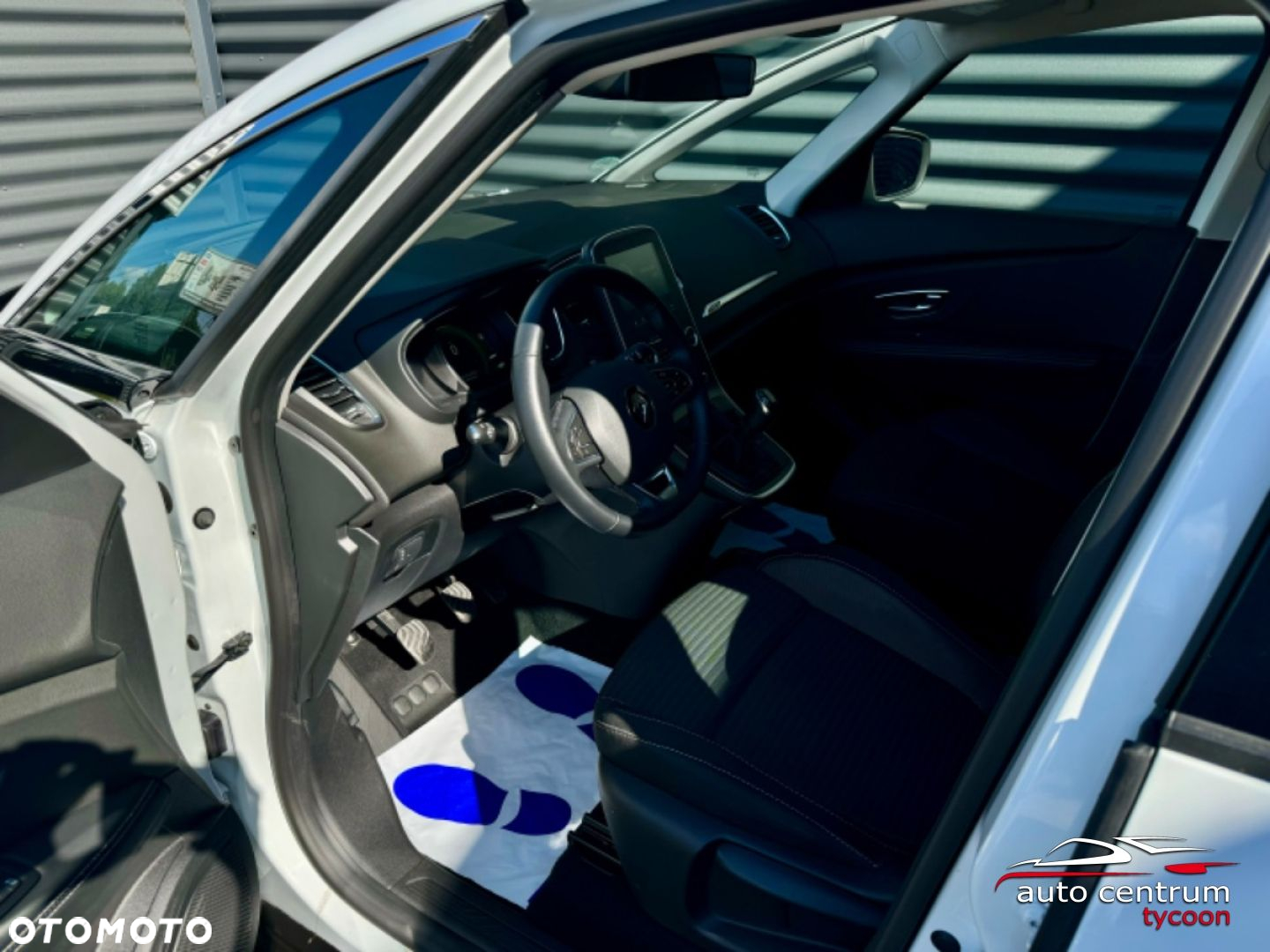 Renault Scenic - 9
