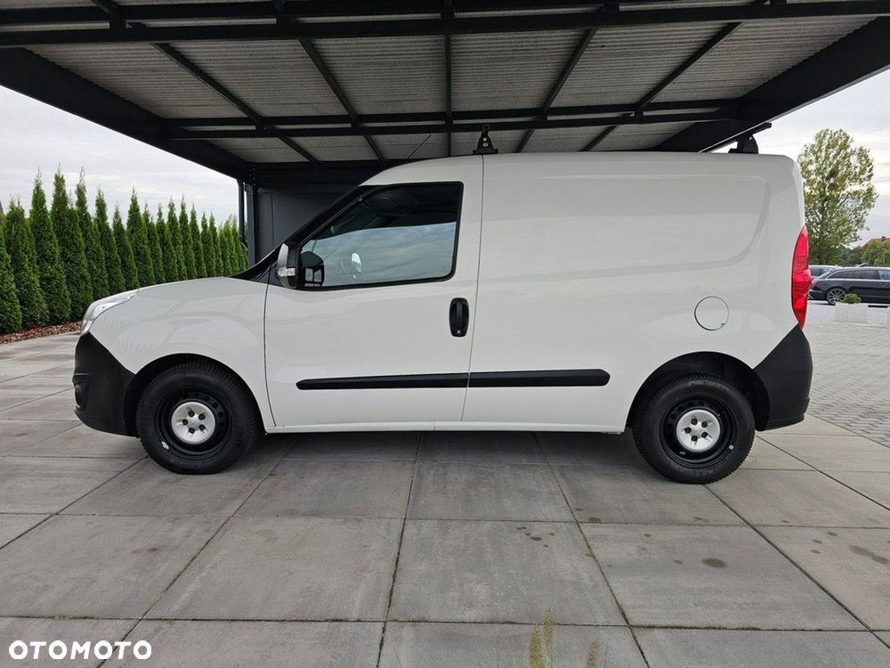 Opel Combo - 9