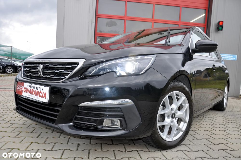 Peugeot 308 2020 photo 4