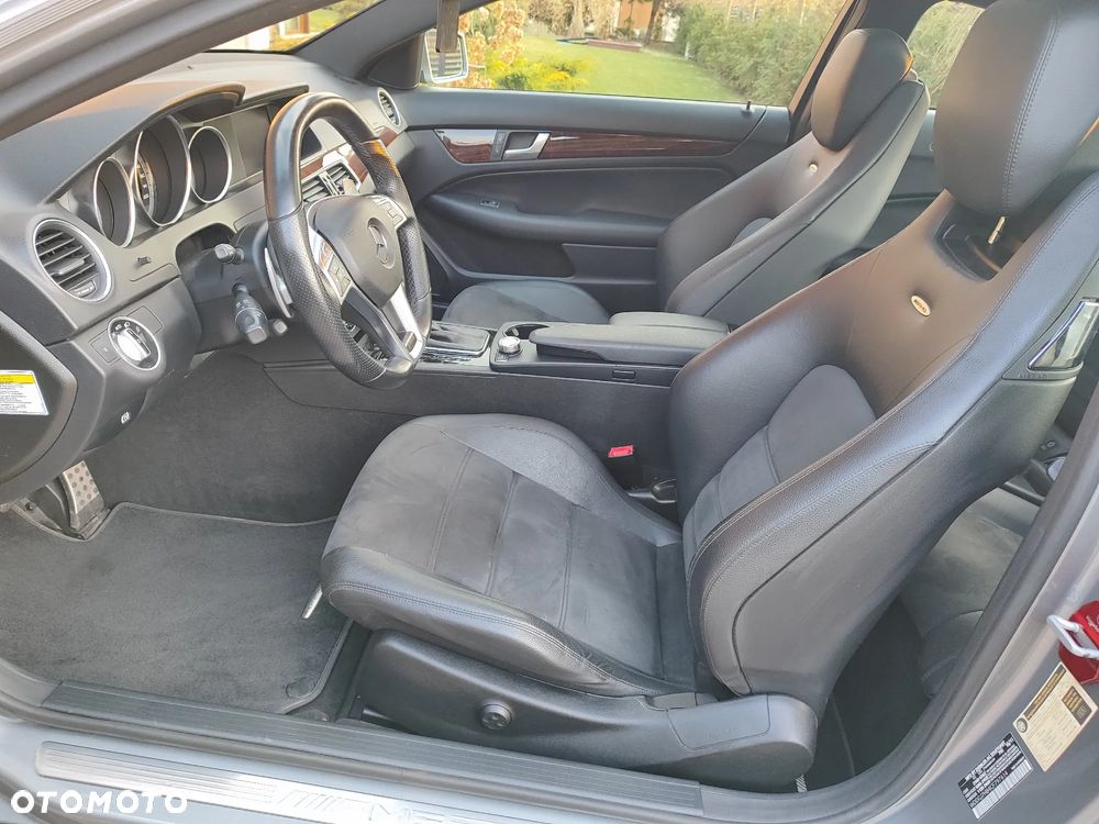 Mercedes-Benz Klasa C 63 AMG AMG SPEEDSHIFT MCT Edition 1 - 12