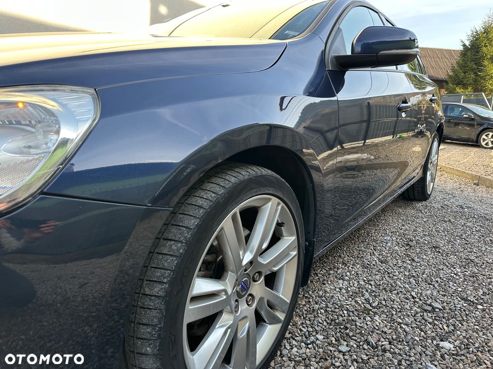 Volvo V60 DRIVe Kinetic - 32