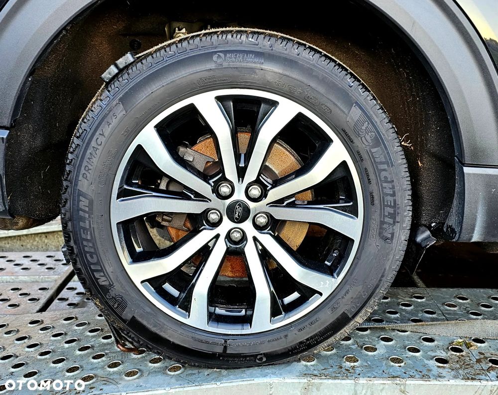 Ford Explorer EcoBoost Plug-in Hybrid ST-LINE - 27