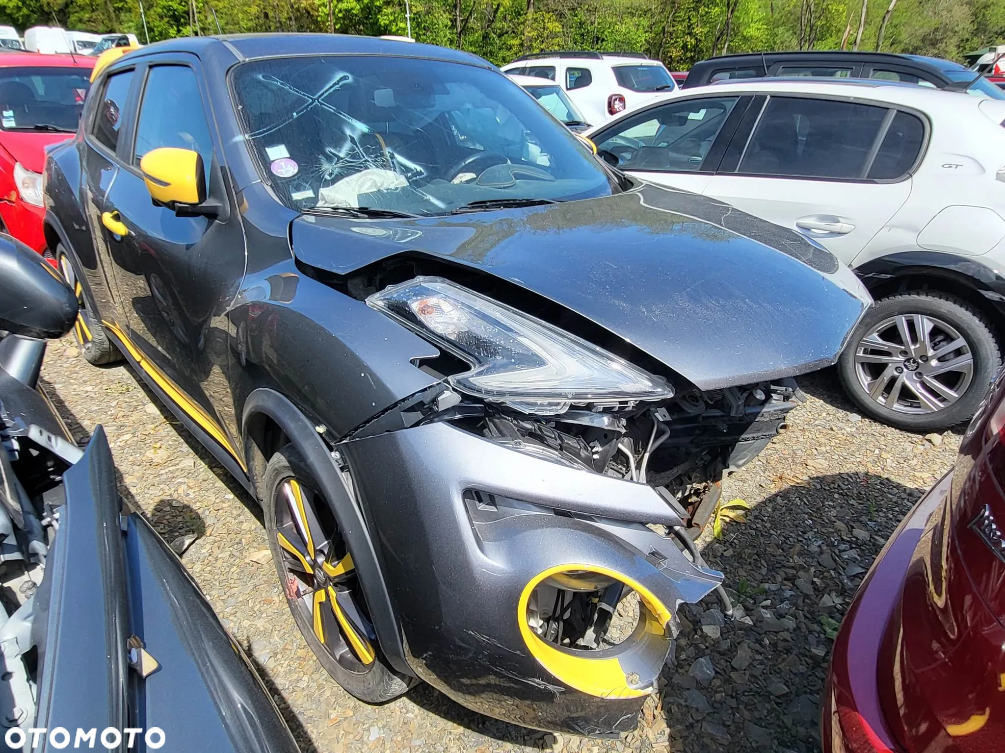 Nissan Juke 1.6 T Tekna - 3