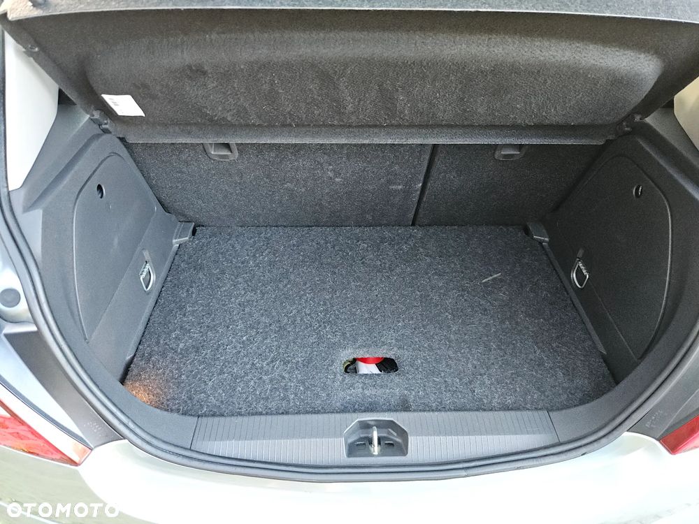 Opel Corsa - 19