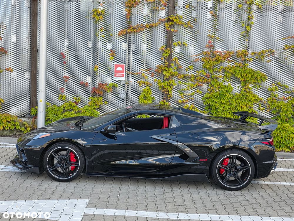 Chevrolet Corvette - 15