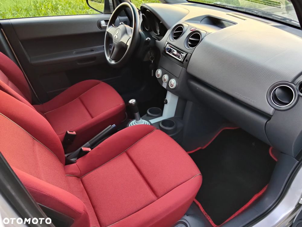 Mitsubishi Colt 1.3 Instyle - 12