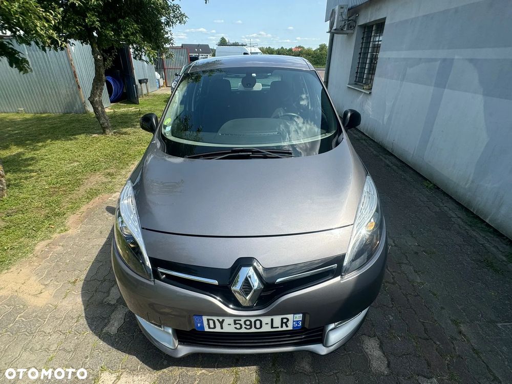 Renault Scenic - 1