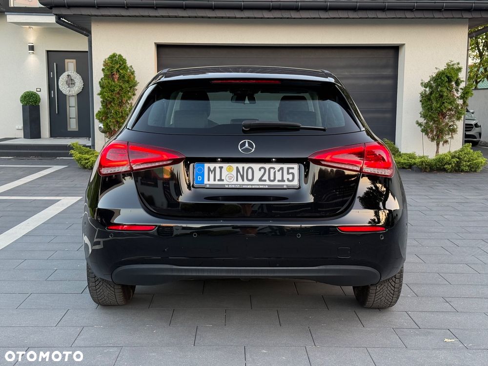 Mercedes-Benz Klasa A 180 d 8G-DCT Progressive - 11