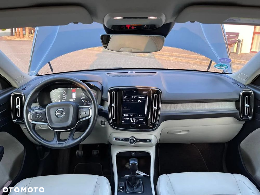 Volvo XC 40 T3 Inscription - 34