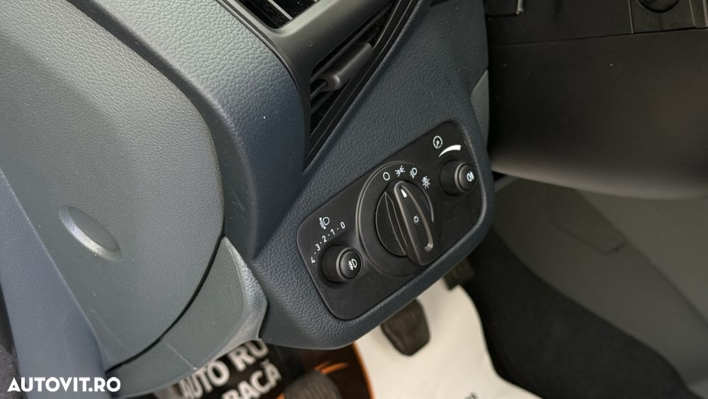 Ford C-Max - 15