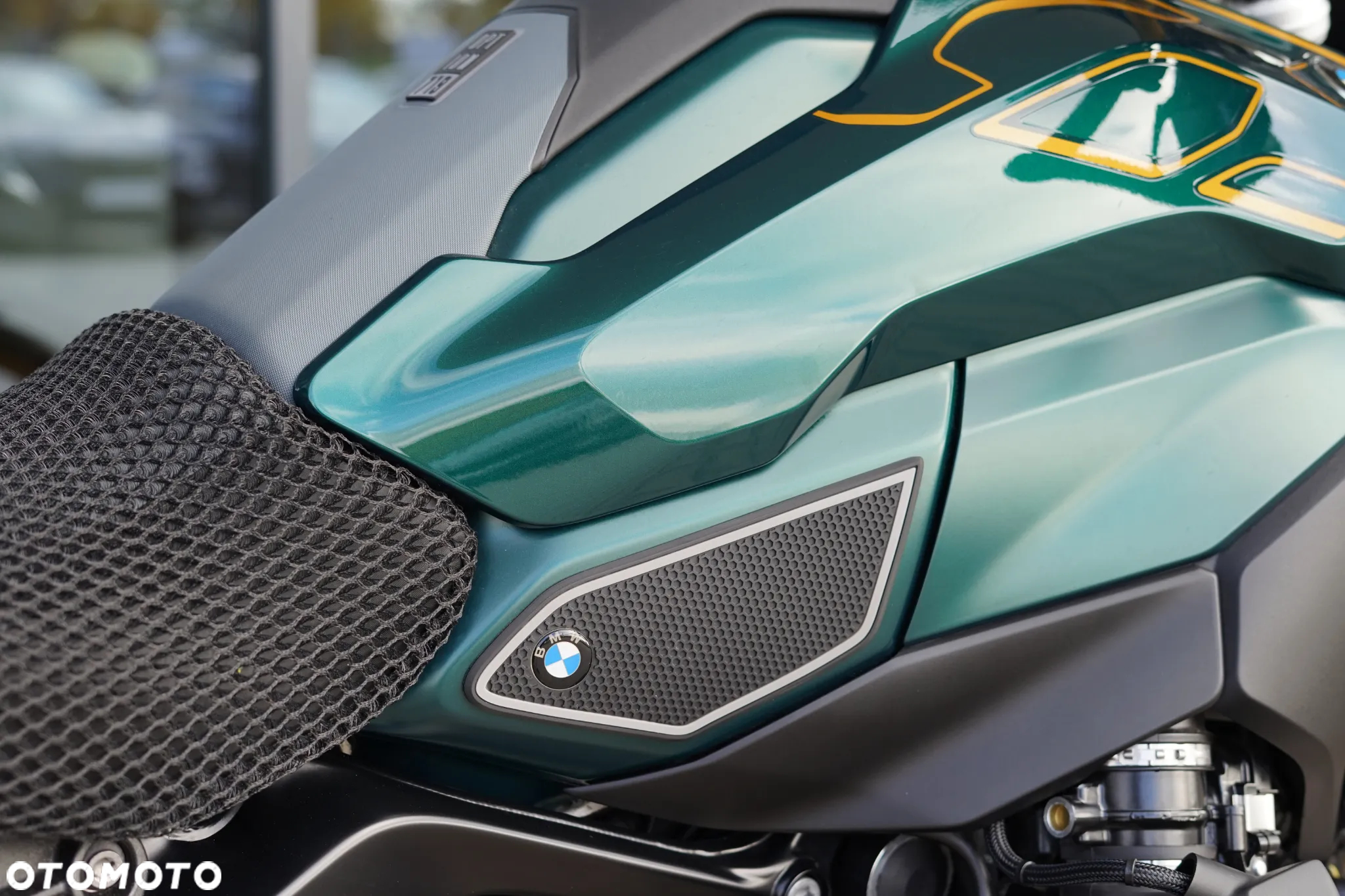 BMW R - 27