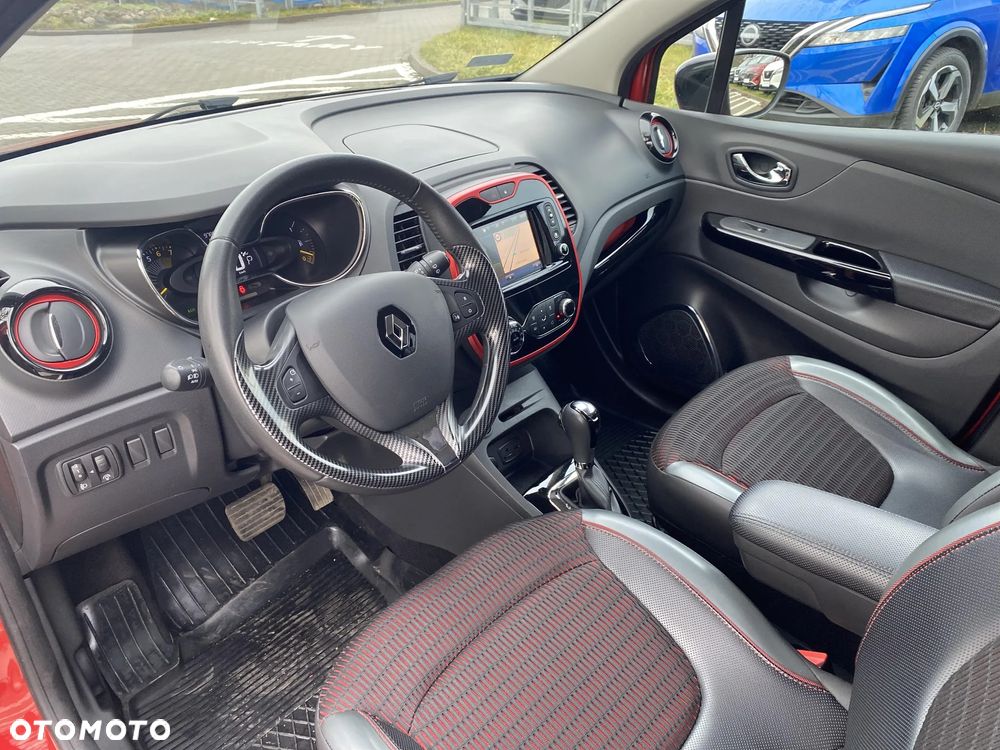 Renault Captur TCe 120 EDC Helly Hansen - 10