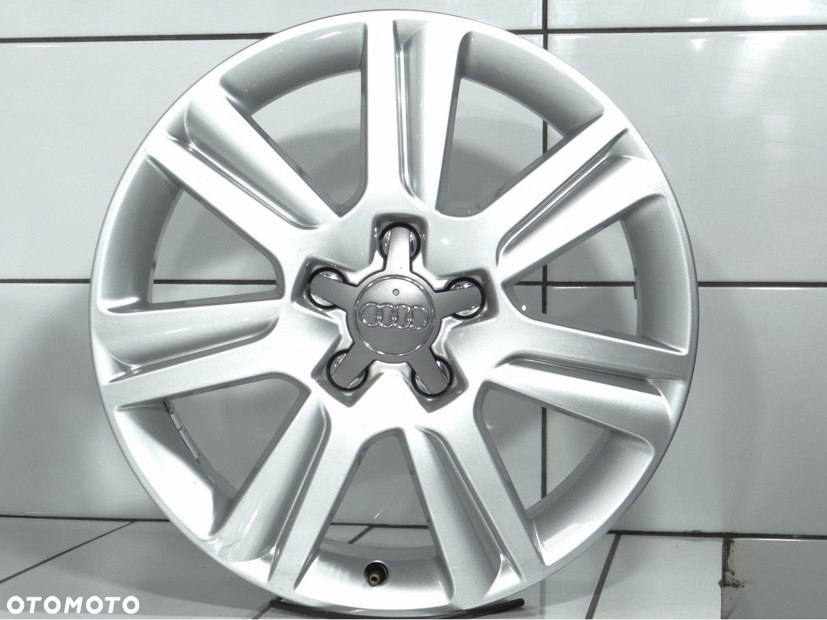 Felgi aluminiowe AUDI  17" AUDI A4 B8 A6 C7 8K0 - 5