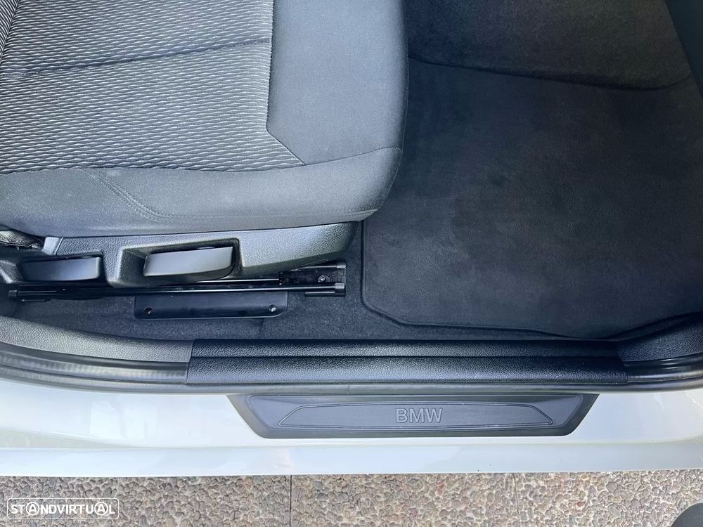 BMW 116 d Line Sport - 44