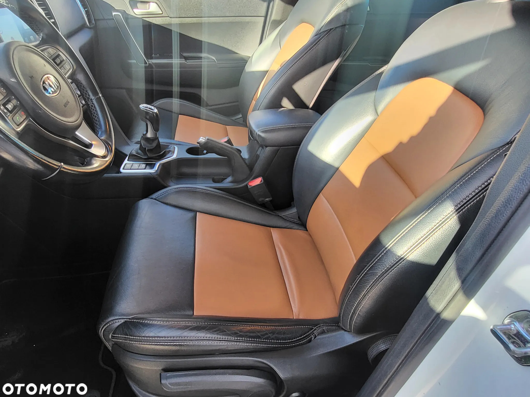 Kia Sportage 1.6 GDI Black Edition 2WD - 12