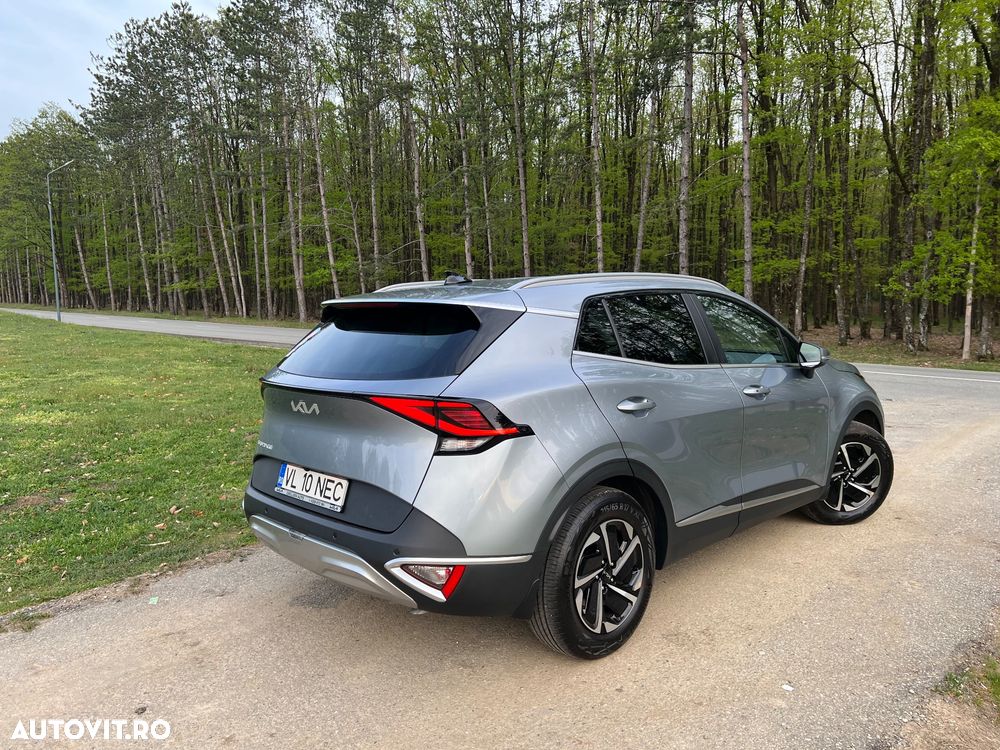 Kia Sportage 1.6 T-GDI 7DCT HP 4x2 MHEV Style - 11