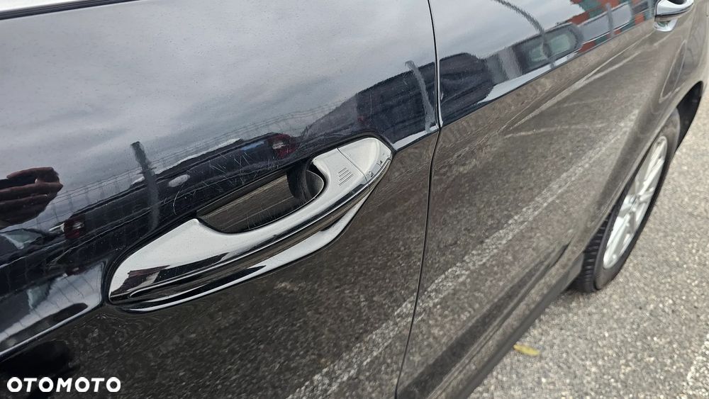 Ford S-Max 2.0 EcoBlue Titanium - 10