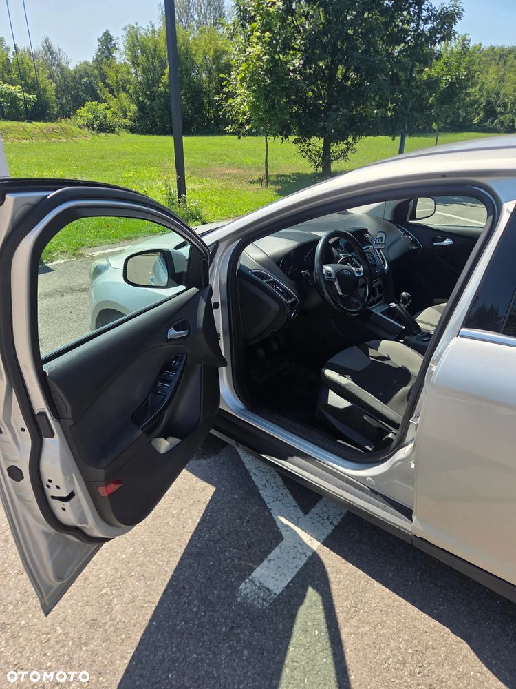 Ford Focus 1.6 TDCi Edition - 9