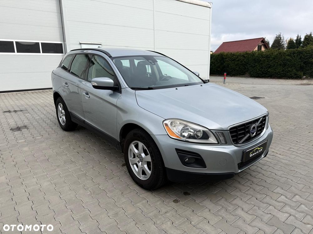 Volvo XC 60 - 8