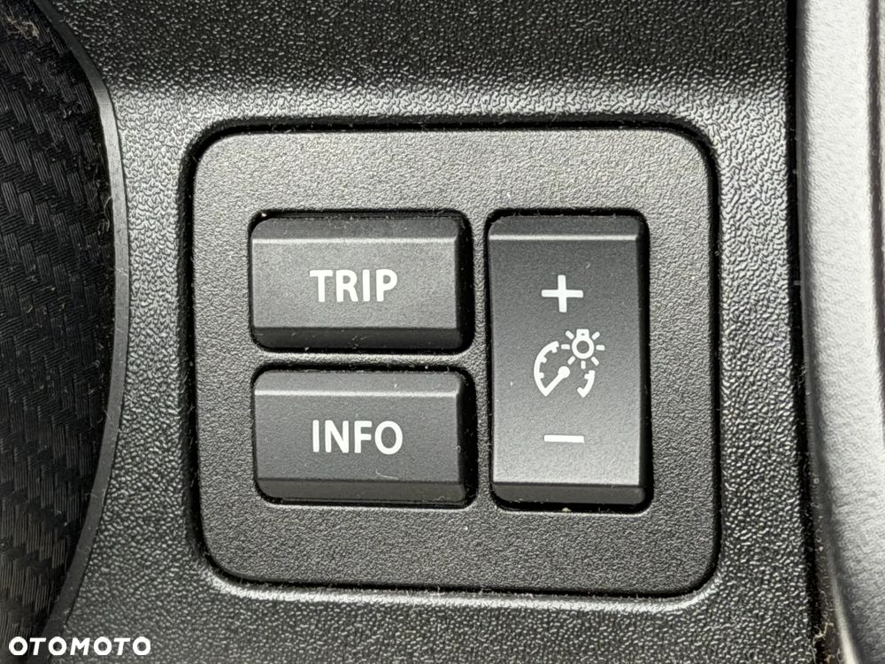 Suzuki Ignis 1.2 Premium - 11