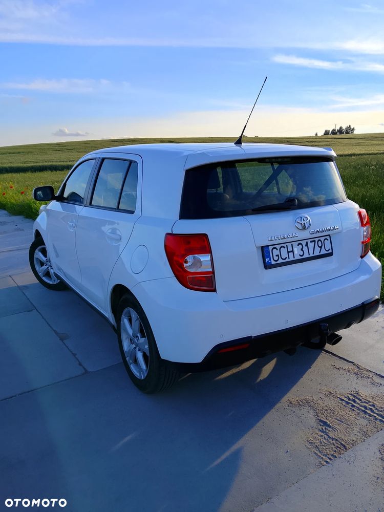 Toyota Urban Cruiser 1.33 Luna EU5 - 4