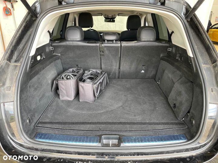 Mercedes-Benz GLE 350 de 4-Matic Premium - 6