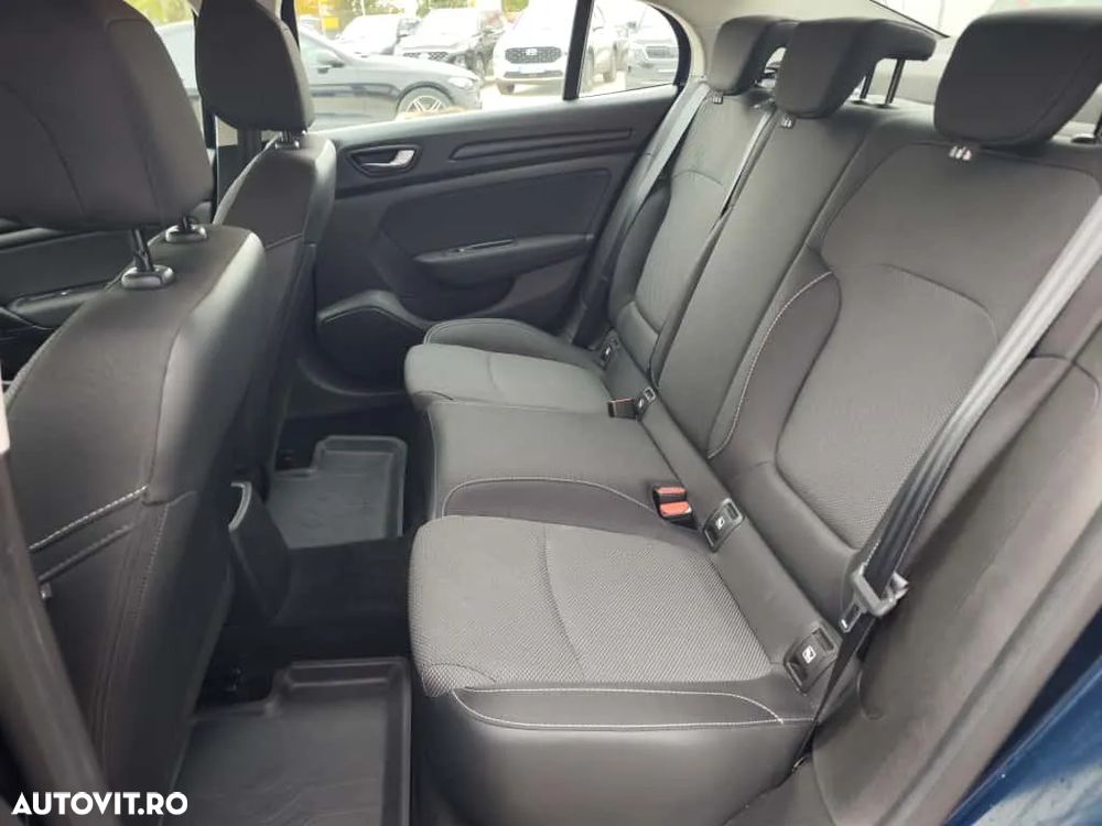 Renault Megane TCe 114 GPF Life - 12