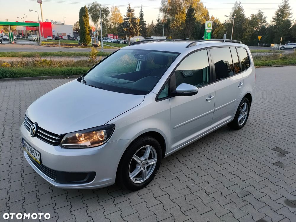 Volkswagen Touran - 9