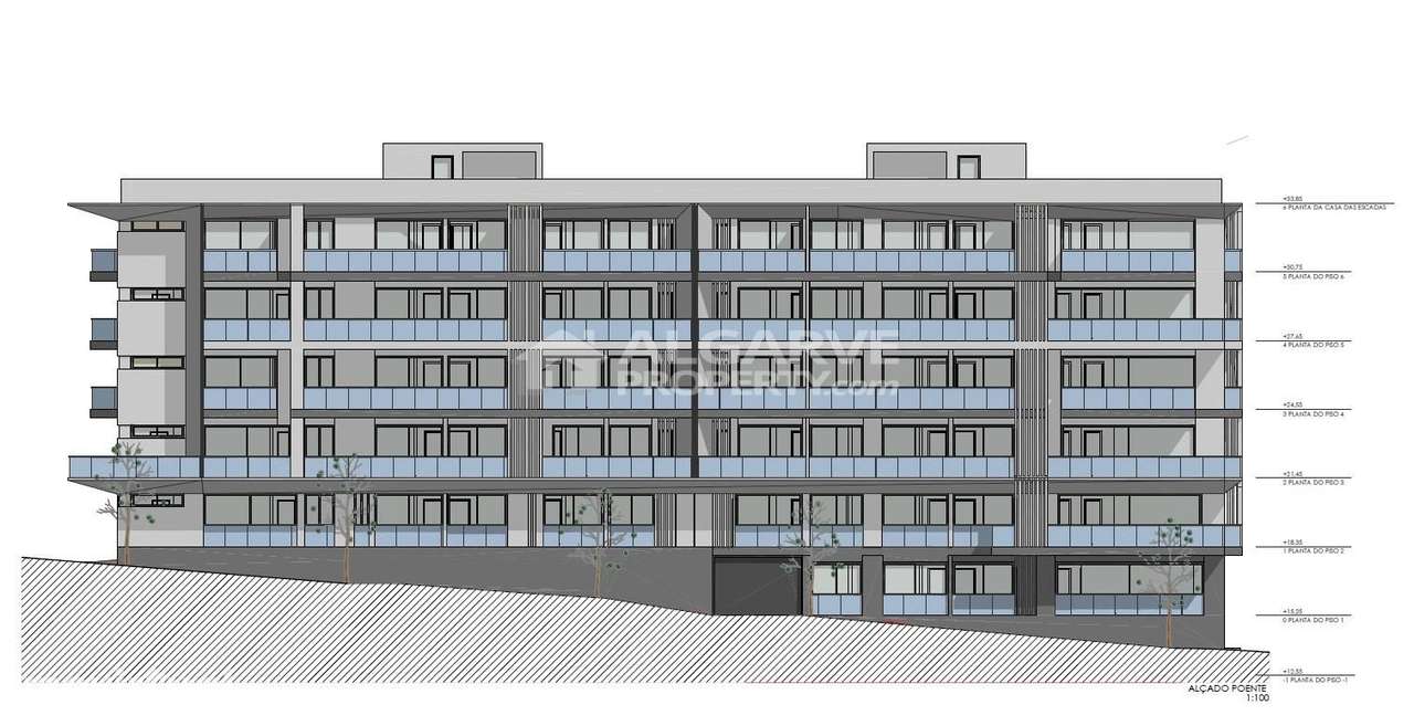 Terreno com projeto Exclusivo em Quarteira a 350m da Praia - Grande imagem: 4/6