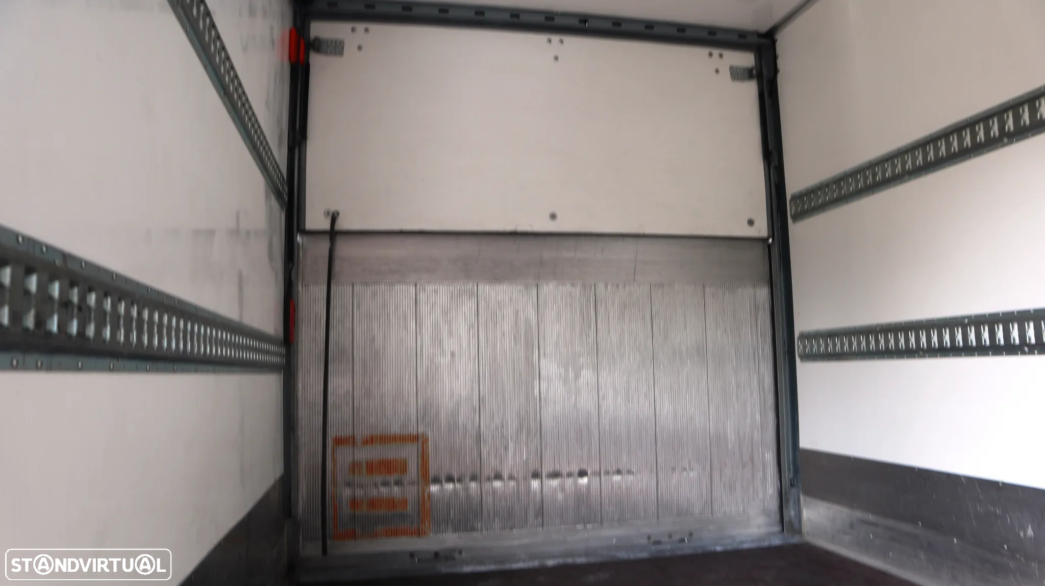 Fiat Ducato 2.3 MTJ 130 Contentor + plataforma - 8