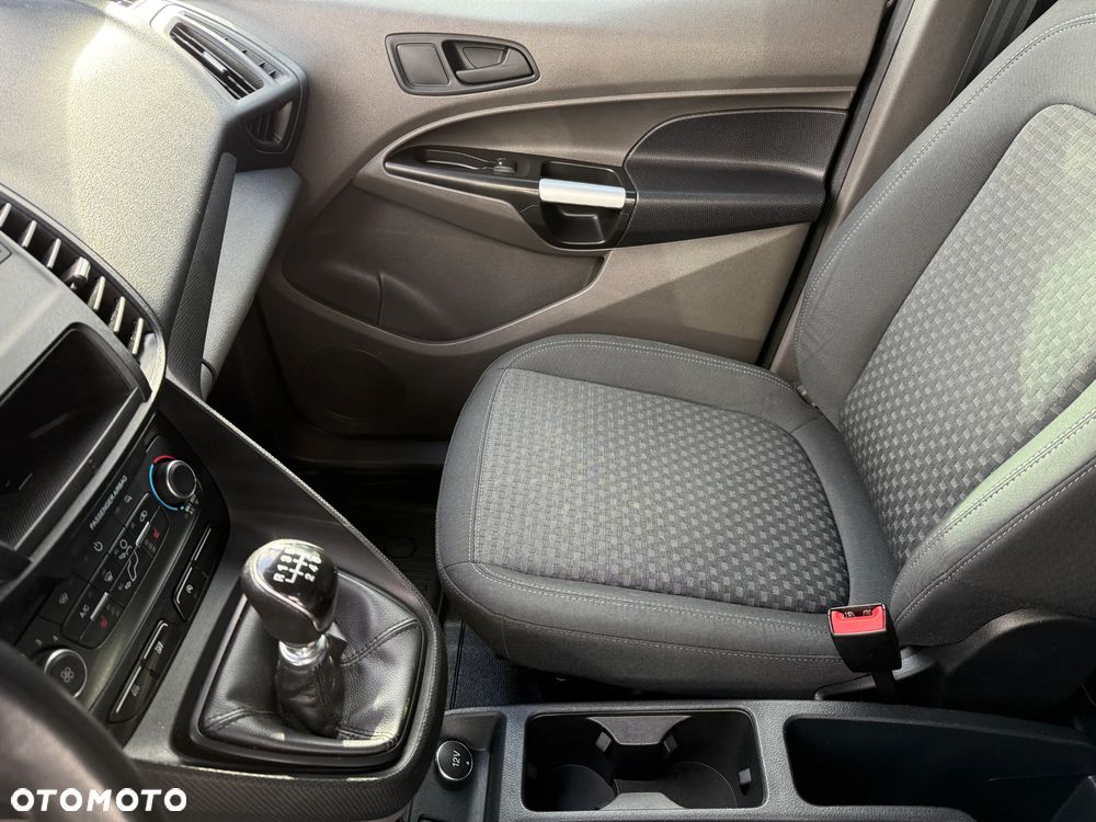 Ford Transit Connect L2H1 - 21