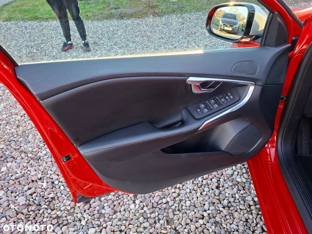 Volvo V40 D4 RDesign - 19