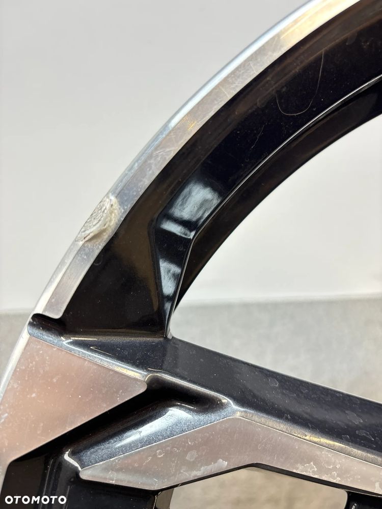1 Felga Alu. Bmw X1, IX1, U11, X2, U10, 19" 689051 - 9