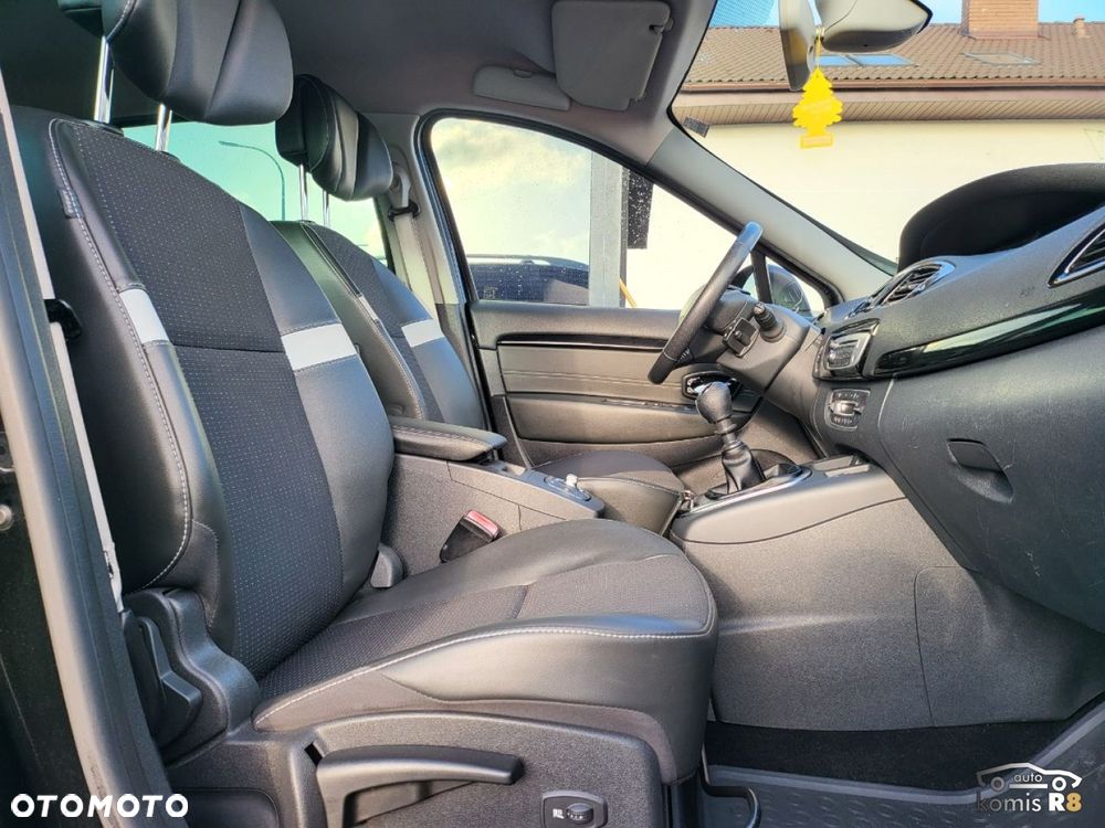 Renault Grand Scenic Gr 1.6 dCi Energy Bose Edition - 25