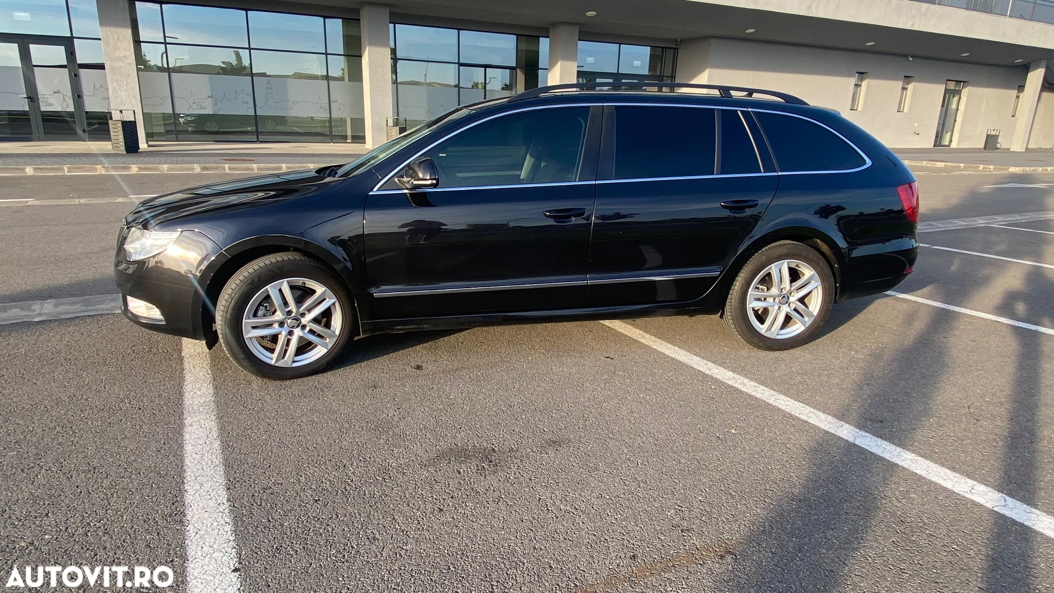 Skoda Superb 2.0 TDI Active - 5
