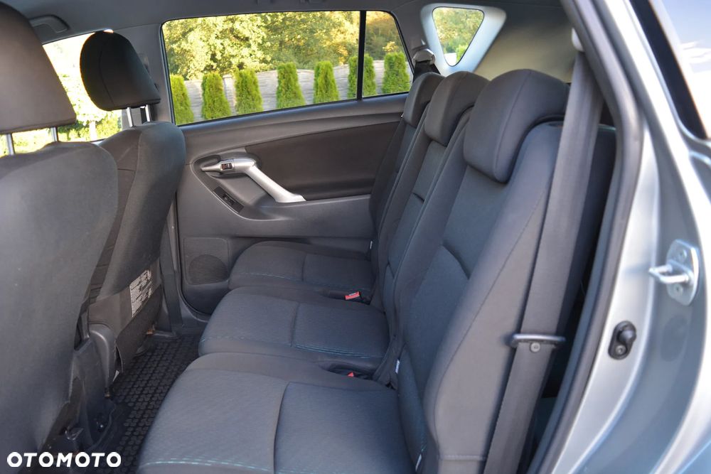 Toyota Verso 1.8 7-Sitzer Executive - 15