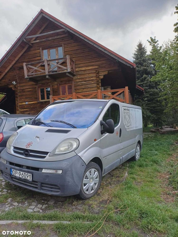 Opel Vivaro - 1