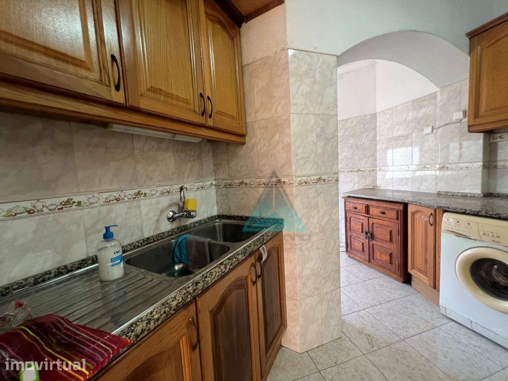 Apartamento T2 Paivas Velhas 1º andar - Grande imagem: 3/23