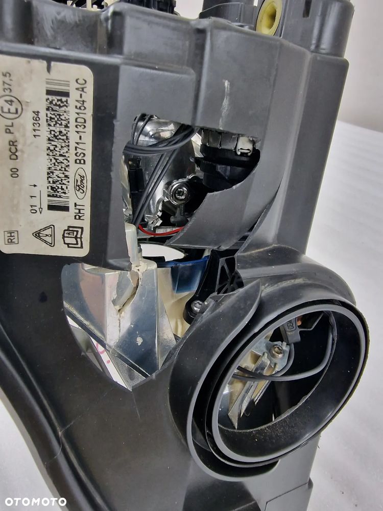 FORD MONDEO MK7 LIFT 10- XENON PRAWA LAMPA PRZEDNIA PRZÓD , NR BS71-13D154 , NR AUKCJI LL396 - 17