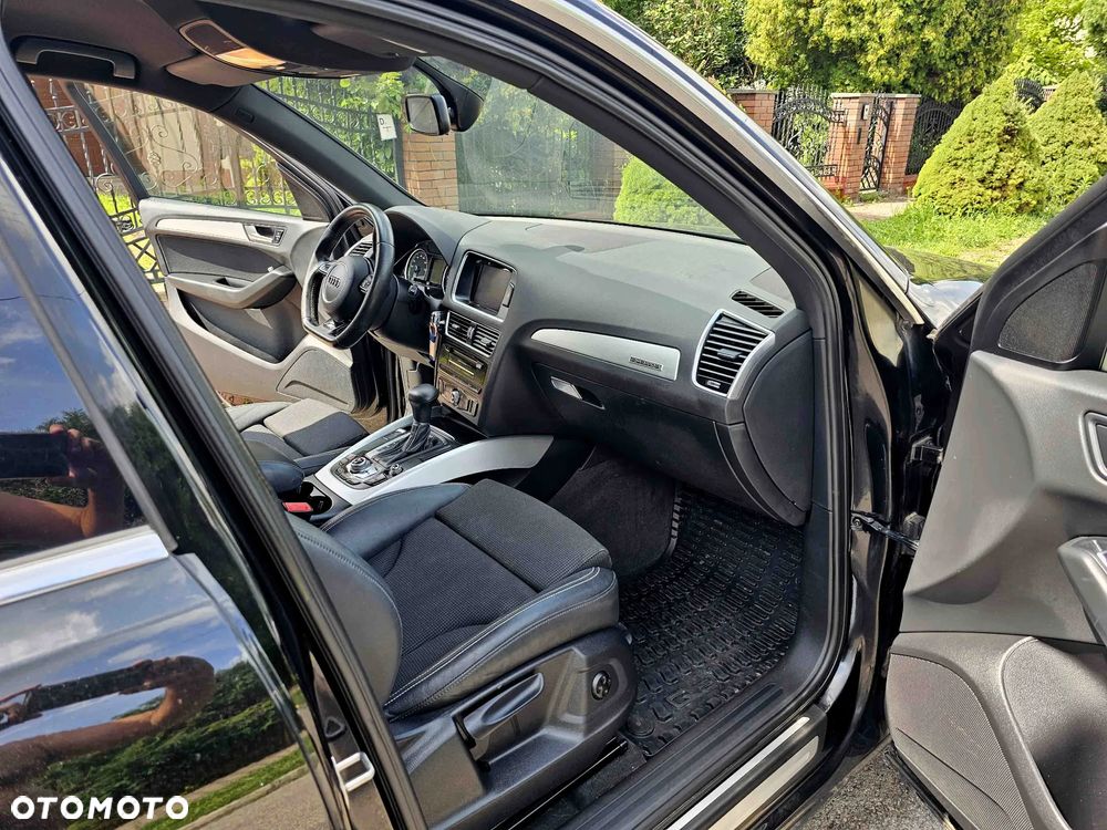 Audi Q5 2.0 TFSI Hybrid Quattro Tiptronic - 24