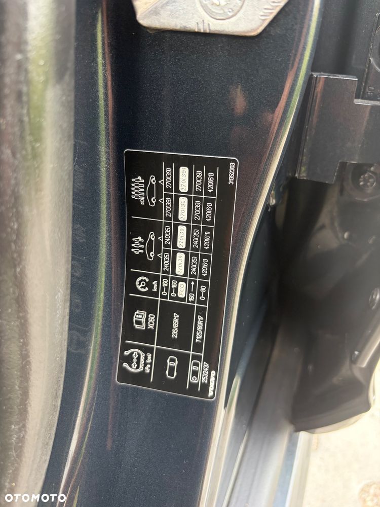 Volvo XC 60 - 22